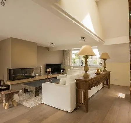 Spinoza Beach House 빌라 *