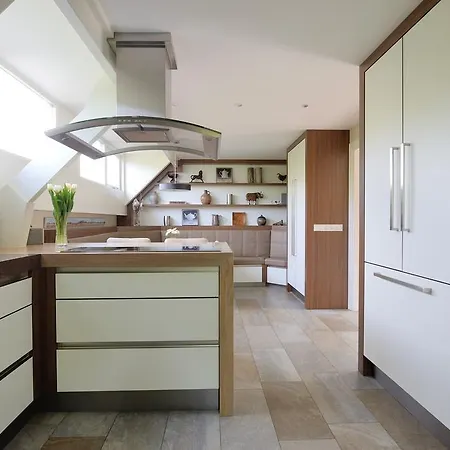 Spinoza Beach House